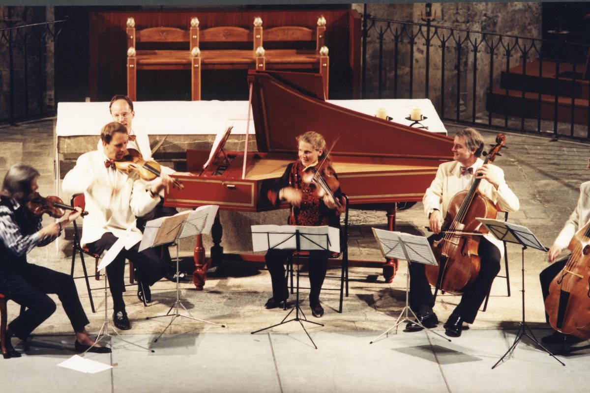 2000. London Baroque Ensemble, Emma Kirby