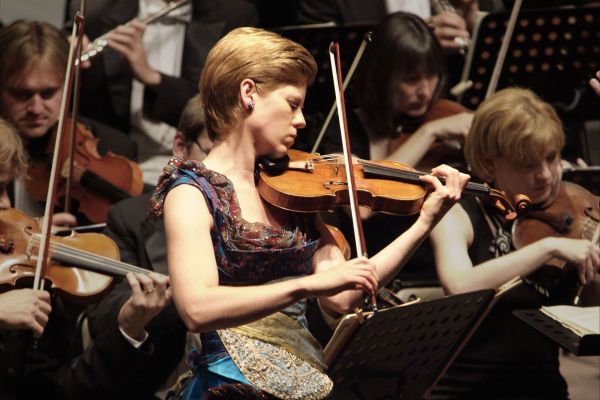 2005. Philharmonia de Praga, Isabelle Faust 1