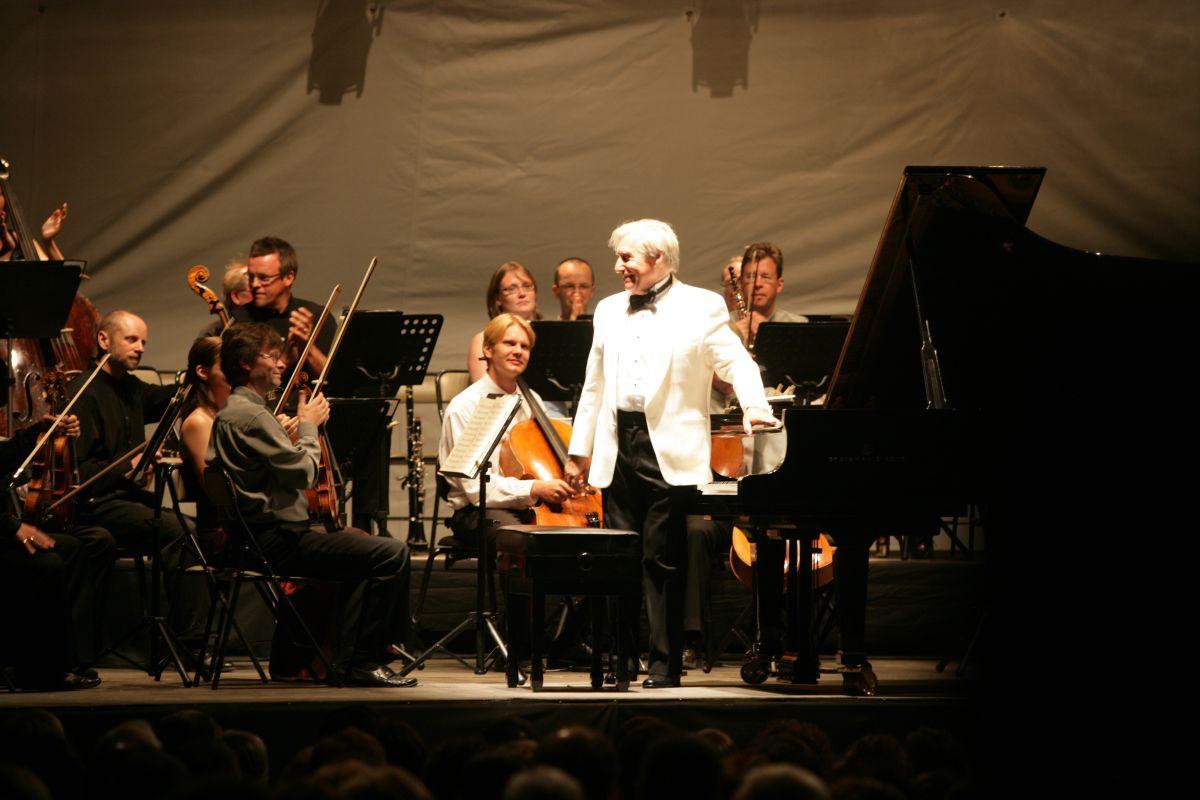 2005. Sinfonia Finlàndia, Patrick Gallois, Joaquín Achúcarro 3