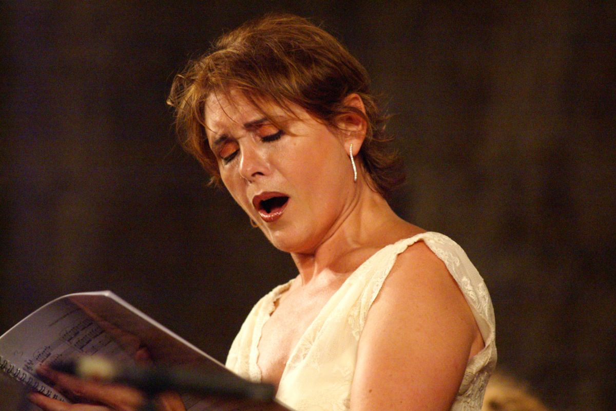 2006. María Bayo, Orquestra de Cambra de Praga, Graziella Contratto5
