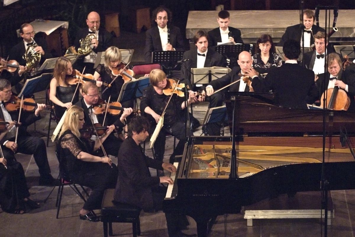 2007. Orquestra de Cambra de la Filharmònica Txeca, Andreas Weiser, Piotr Anderszewski- 1