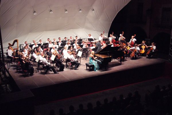 2008. Novosibirsk Philharmonic Orchestra, Thomas Sanderling, Olga Kern-5