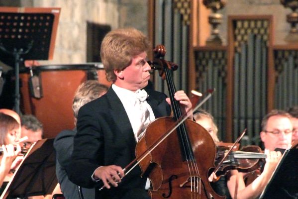 2009. Czech National Symphony Orchestra, Jan Chalupecký, Michal Kanka2