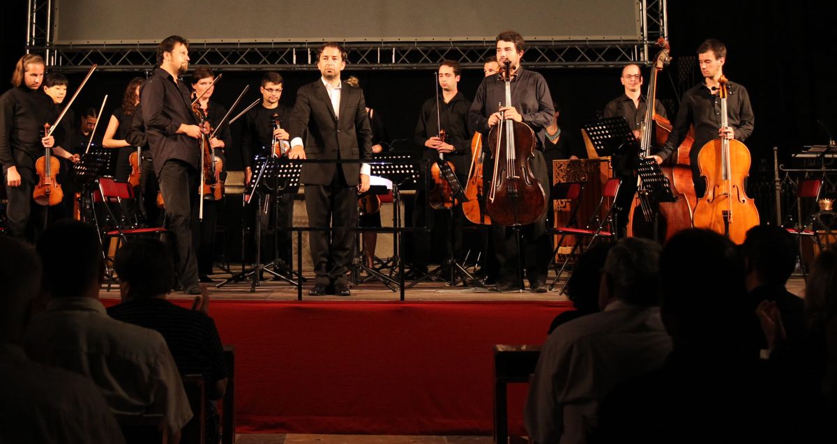 2011. Berg Chamber Orchestra, Peter Vrável