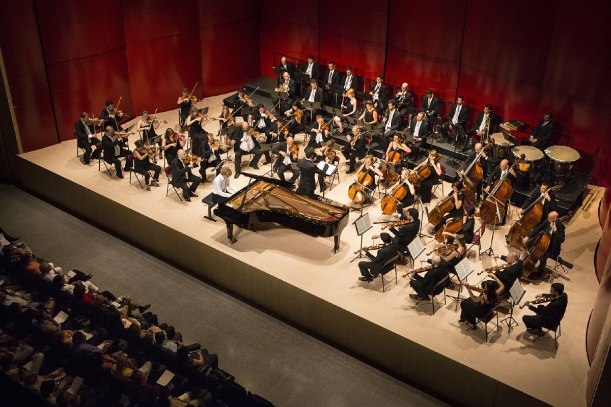 L'Orquestra Simfònica del Vallès amb el pianista Jean Lisiecki